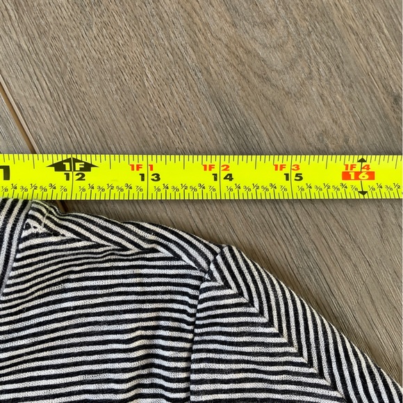 NWT LOFT XS Linen Stripe Short Sleeve Tee Short Top with Pocket - Picture 6 of 13